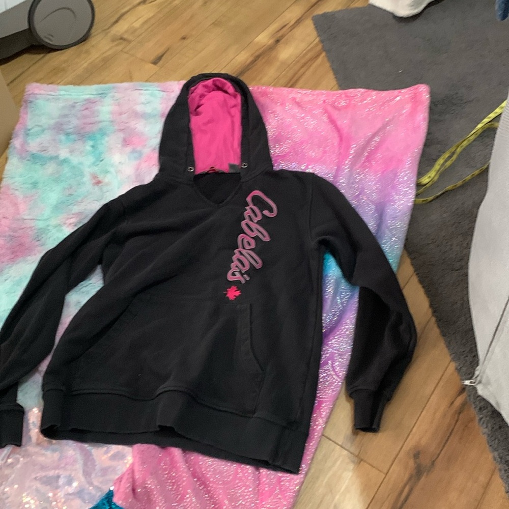 Cabela’s hoodie Lrg